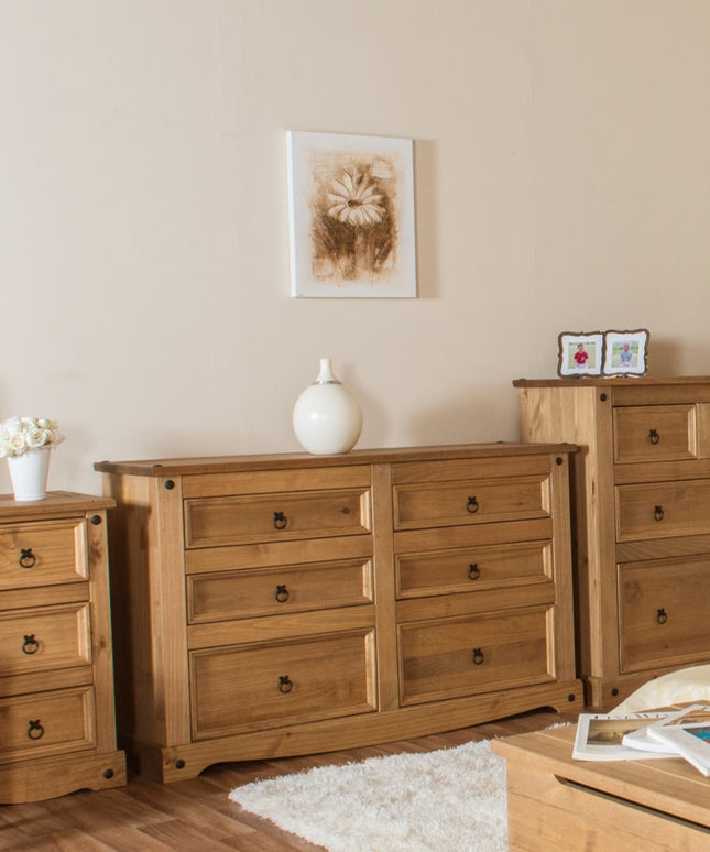 Corona - Wide 4 Drawer Chest