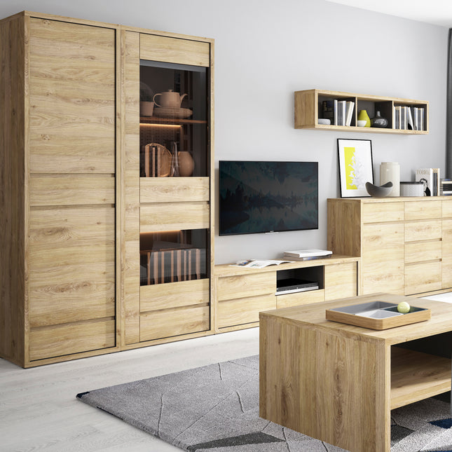 lifestyle-1 – EOO-2765 – Image 2