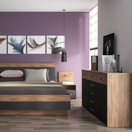 lifestyle-1 – EOO-2830 – Image 2