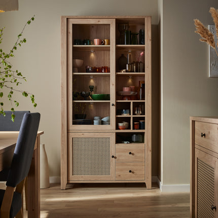 lifestyle-1 – EOO-2941 – Image 2