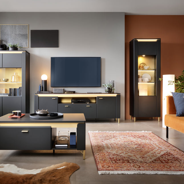 lifestyle-1 – EOO-4410 – Image 2