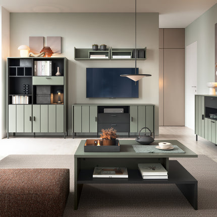 lifestyle-1 – EOO-4420 – Image 2