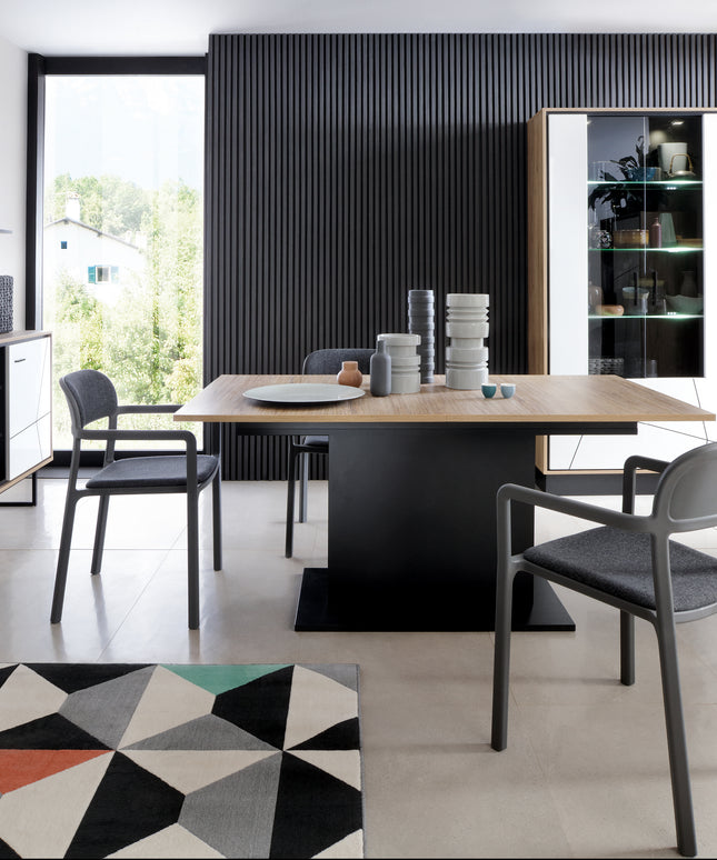 Brolo - Extending Dining Table
