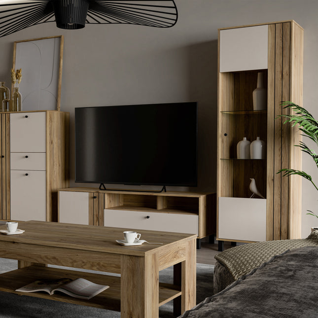 lifestyle-1 – EOO-4681 – Image 2