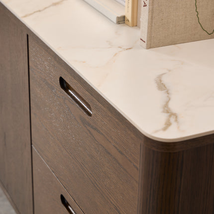 lifestyle-3 – EOO-4981 – Image 4