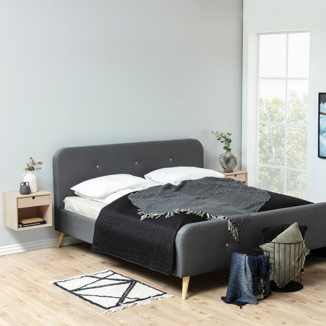 lifestyle-1 – EOO-4571 – Image 2