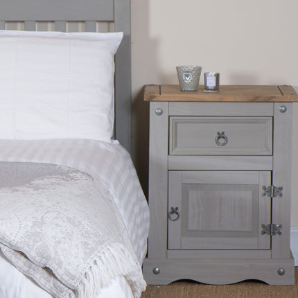 Corona - Versatile Pine Bedside Unit