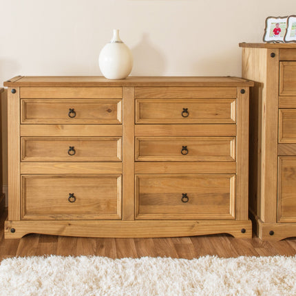 Corona - Wide 4 Drawer Chest