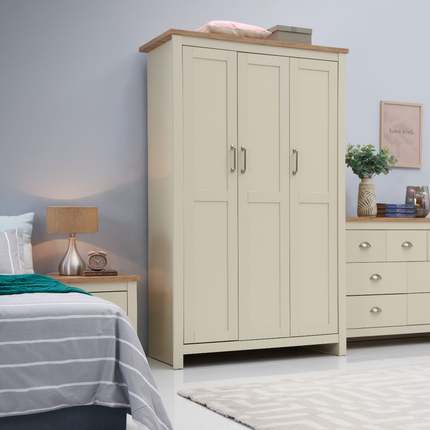 Lisbon - 2-Piece Set - 3-Door Wardrobe & 7 Drawer Chest