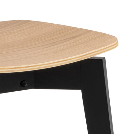 Roxby Extending Dining Table & 4 Chairs Set in Oak & Black