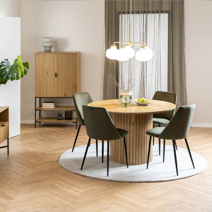 Yale - Dining Table in Oak