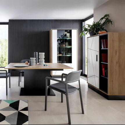 Brolo - Extending Dining Table