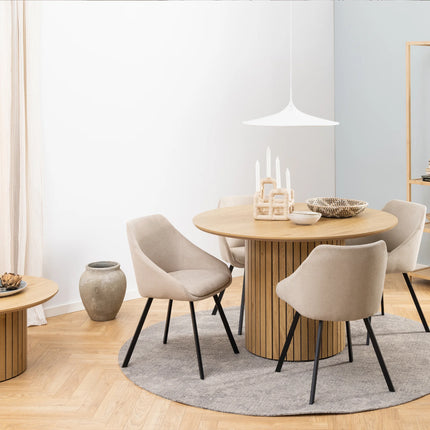 Yale - Dining Table in Oak