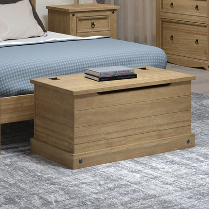 Corona - Storage Trunk - Solid Pine Lift Lid