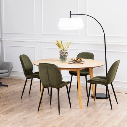 Nagano - Round Dining Table with 4 Femke Dining Chairs