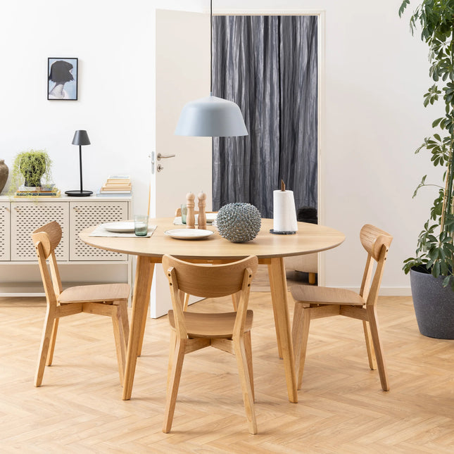 Roxby - Grand Round Dining Table with 4 Roxby Dining Chairs